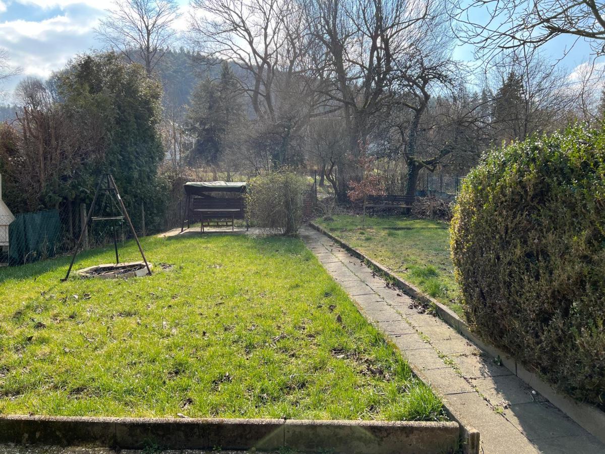 Villa 300 Jahre Altes Renoviertes Fachwerkhaus à Peterslahr Extérieur photo